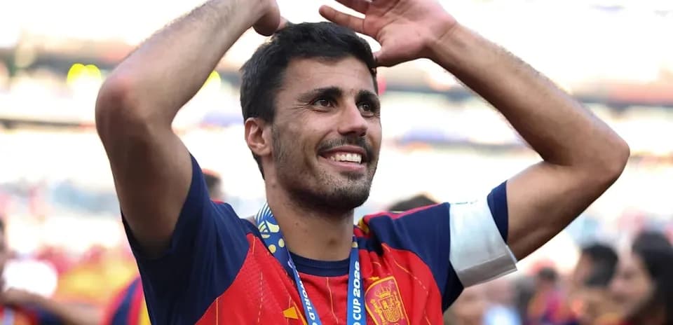 Jugador de España celebrando tras un partido