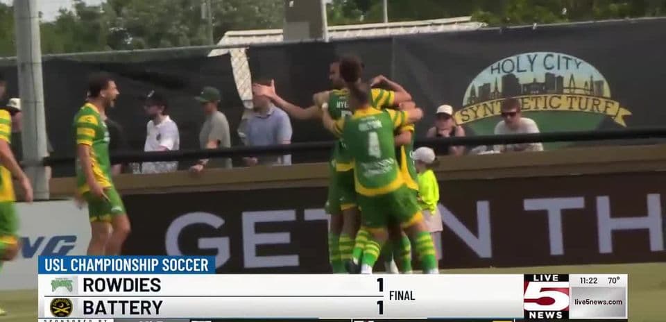 Jugadores celebrando el gol del Rowdies