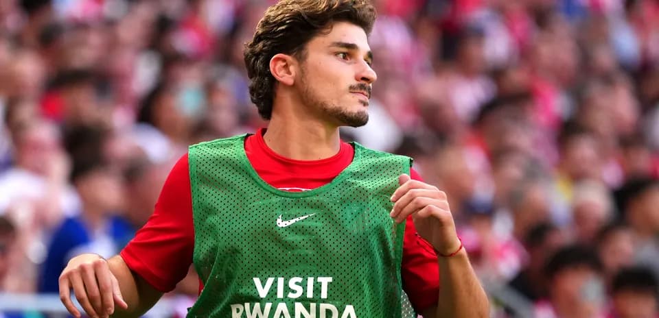 Jugador en el banquillo durante el partido