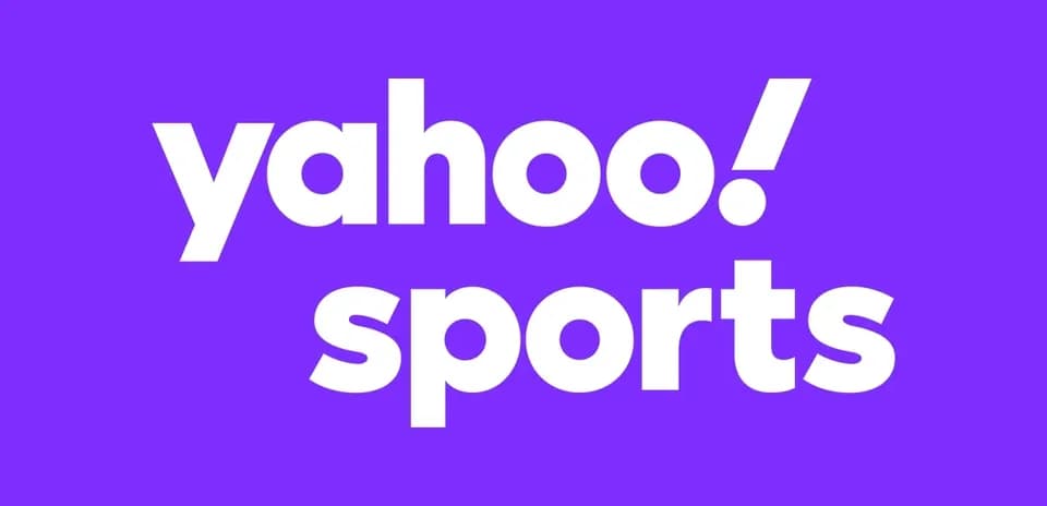 Logo de Yahoo Sports sobre fondo morado
