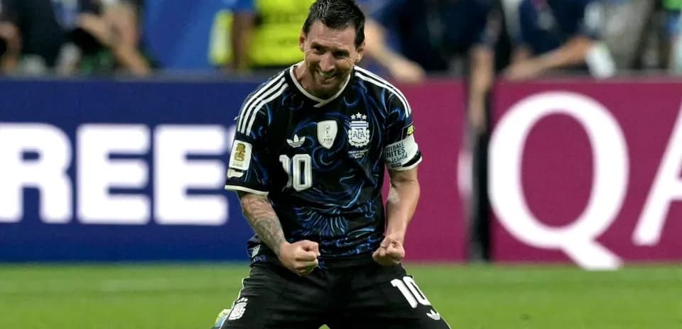Lionel Messi celebrando en partido de Argentina