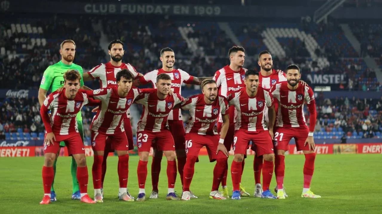 Plantilla de Atlético de Madrid en el estadio