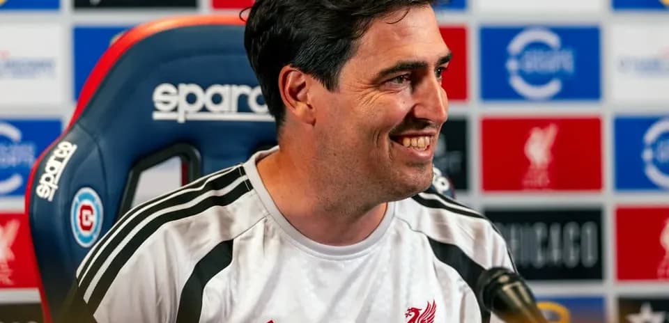 Entrenador de Liverpool en rueda de prensa