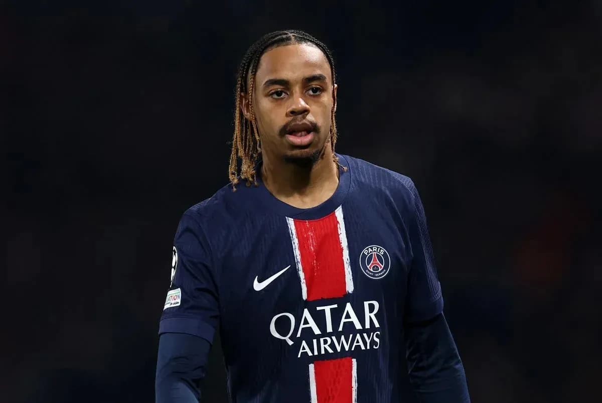 Jugador de PSG en acción durante el partido