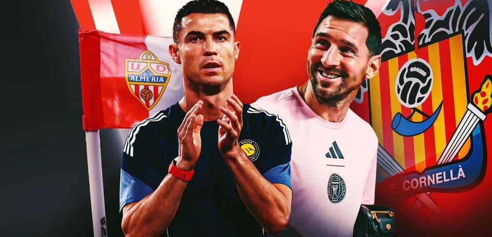 Cristiano Ronaldo y portero sonriendo en fondo de equipo