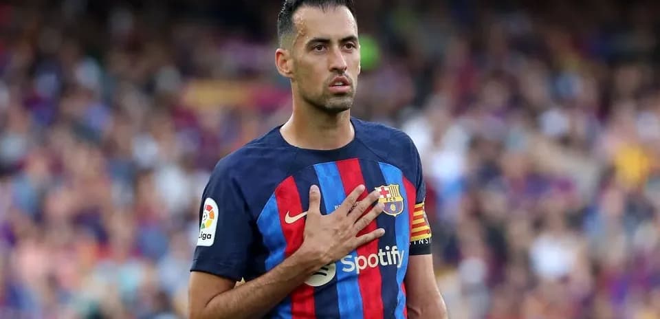 Jugador de FC Barcelona en el campo durante partido