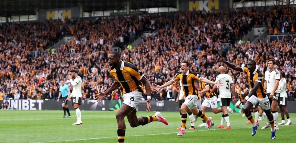 Jugadores de Hull City celebrando un gol en el estadio