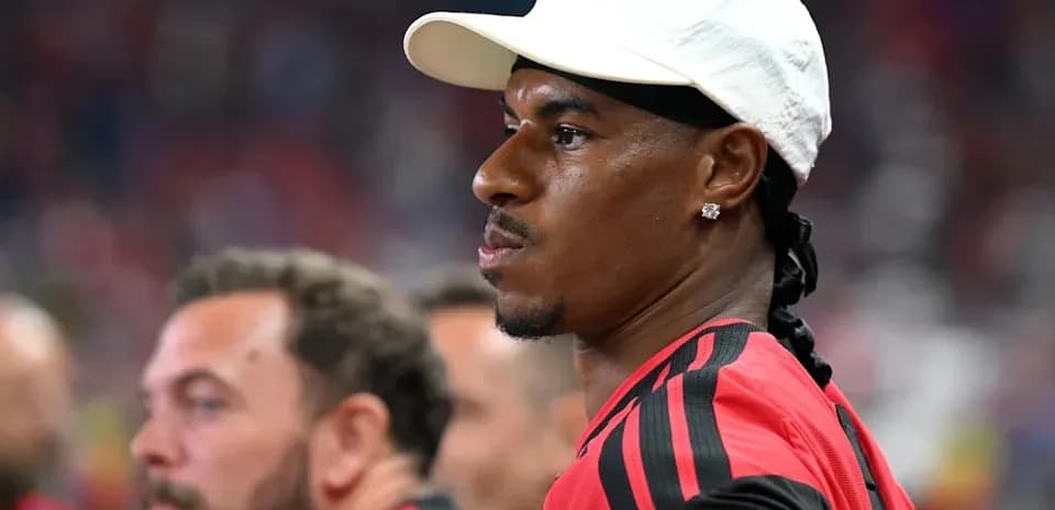 Jugador en el banquillo durante un partido