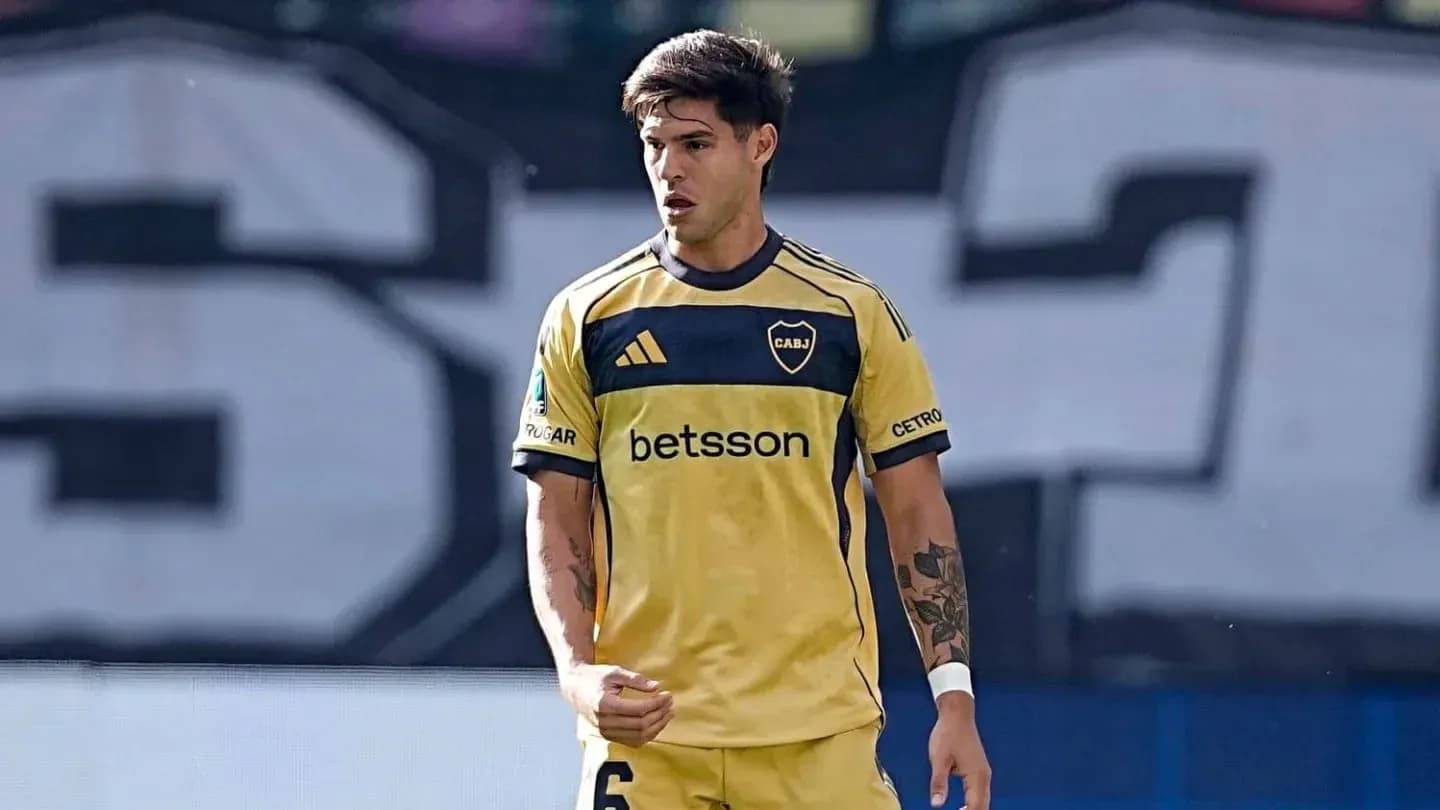 Jugador de Boca Juniors en acción durante el partido