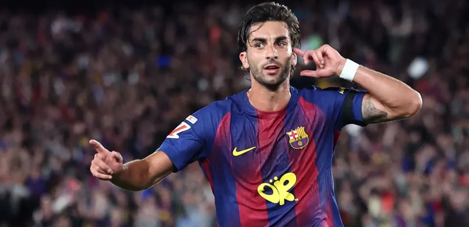 Jugador de Barcelona celebrando un gol ante la afición