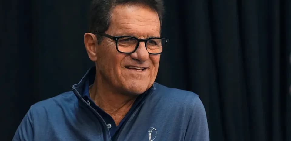 Hombre sonriendo durante un evento de Laureus