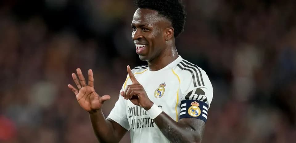 Jugador de Real Madrid celebrando un gol
