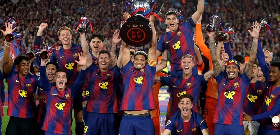 Jugadores del Barcelona celebrando un título