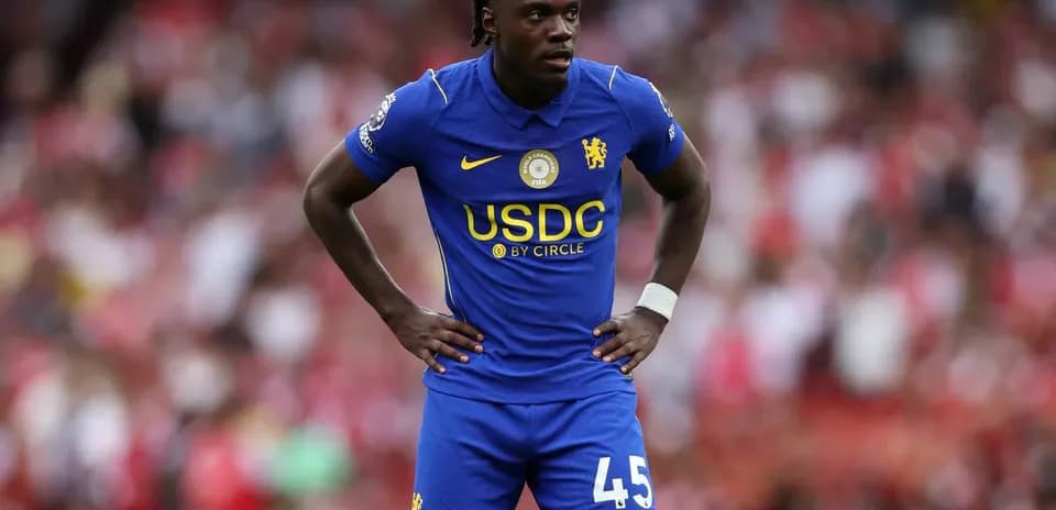 Jugador de Chelsea en partido de fútbol