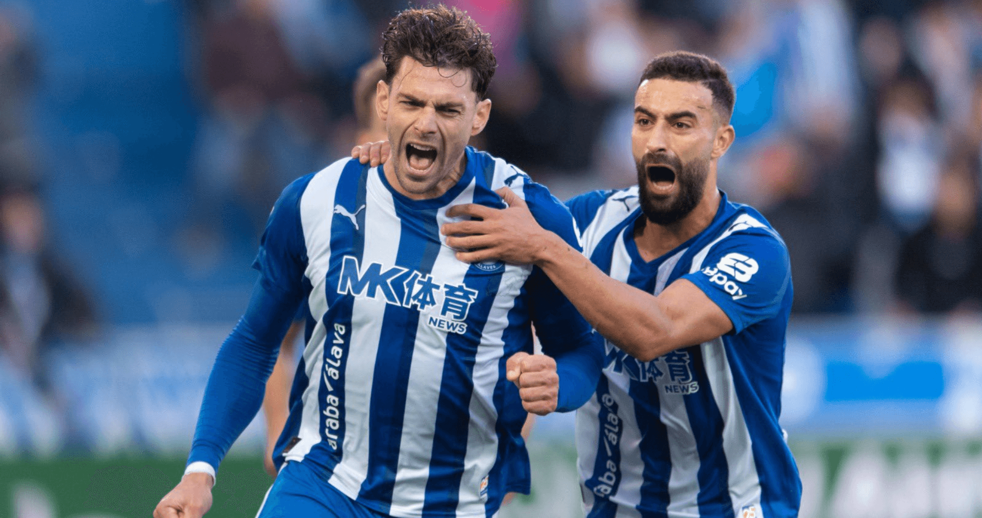 Jugadores de Alavés celebrando un gol