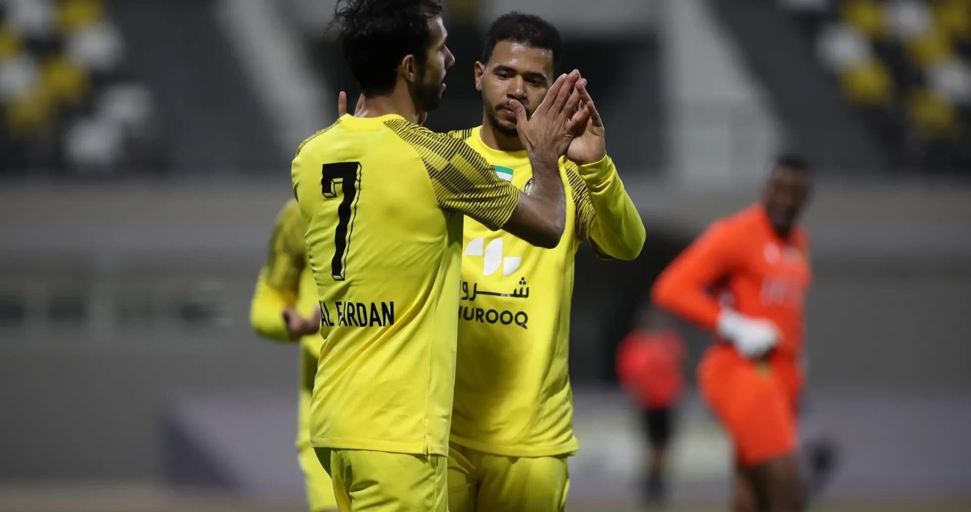 Jugadores de Al Sharjah celebrando un gol