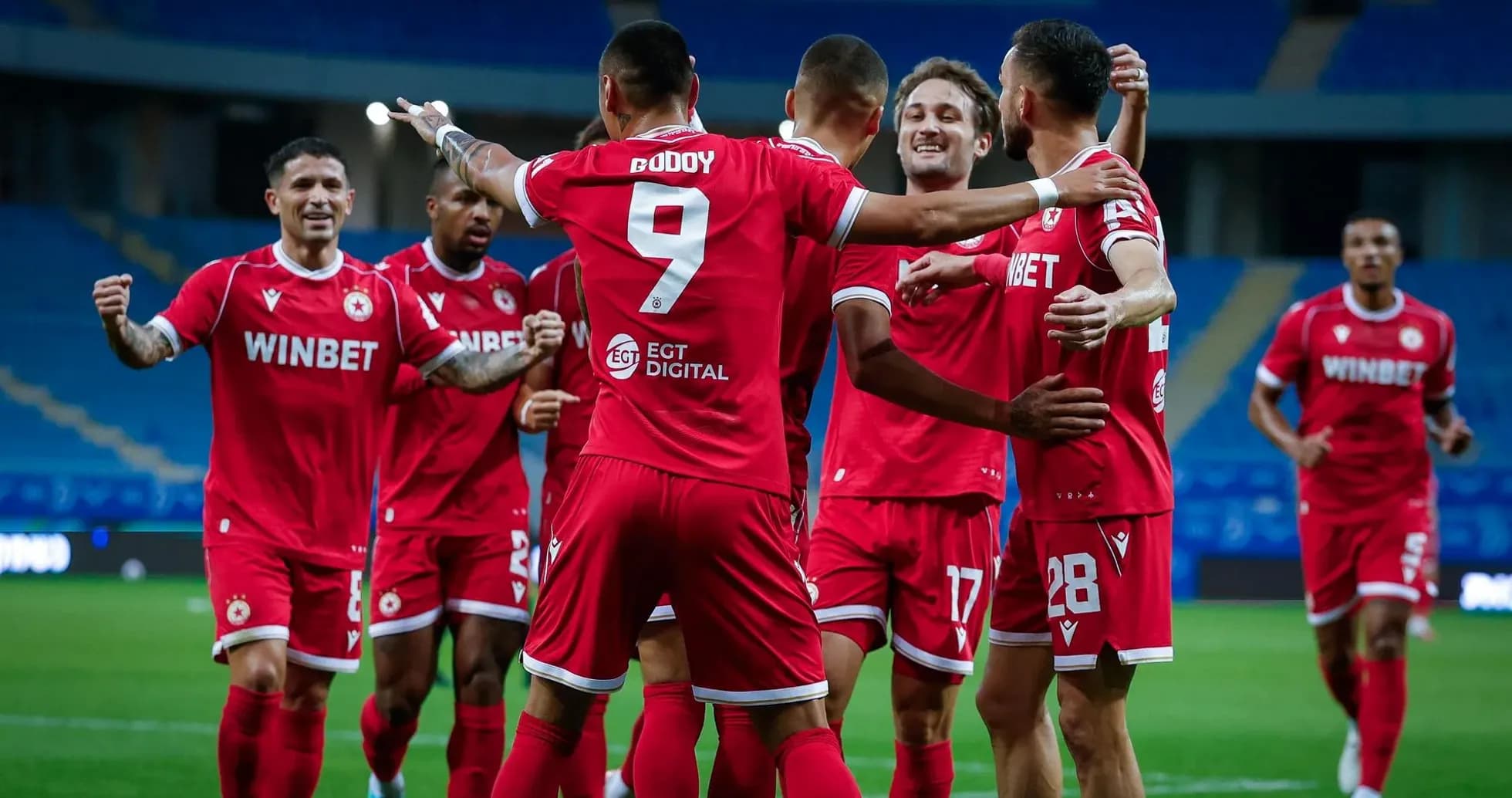 Jugadores de CSKA Sofía celebrando un gol