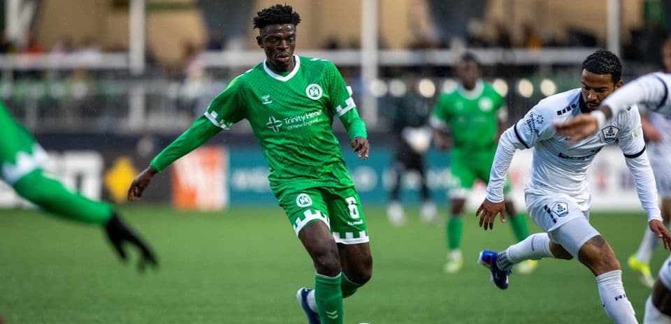 Jugador del Hartford Athletic en acción