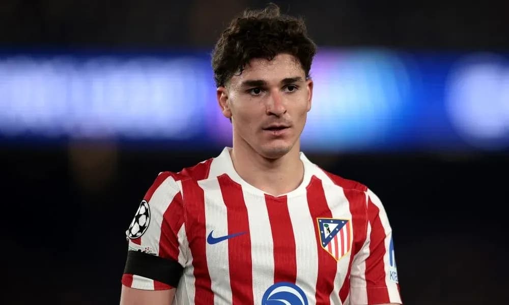 Jugador de Atlético de Madrid en el campo