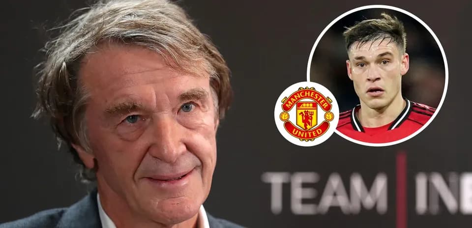 Dirigente de Manchester United en conferencia de prensa