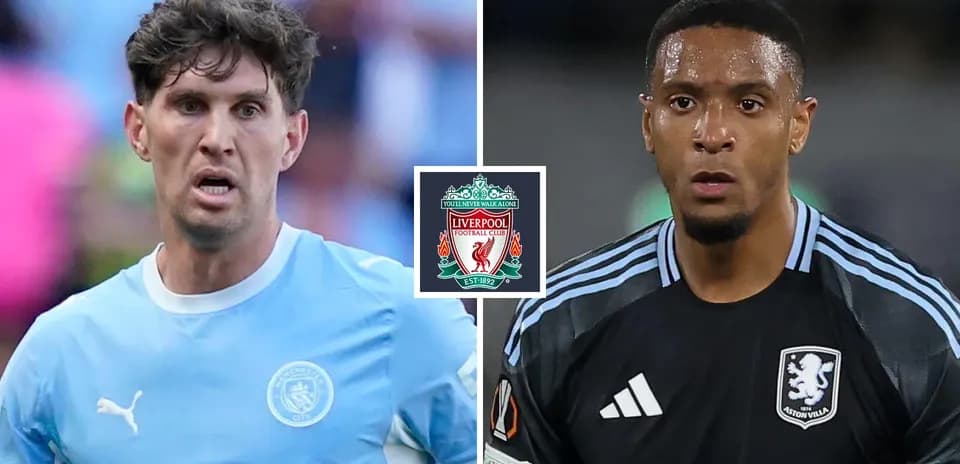 Jugadores de Manchester City y Aston Villa en acción