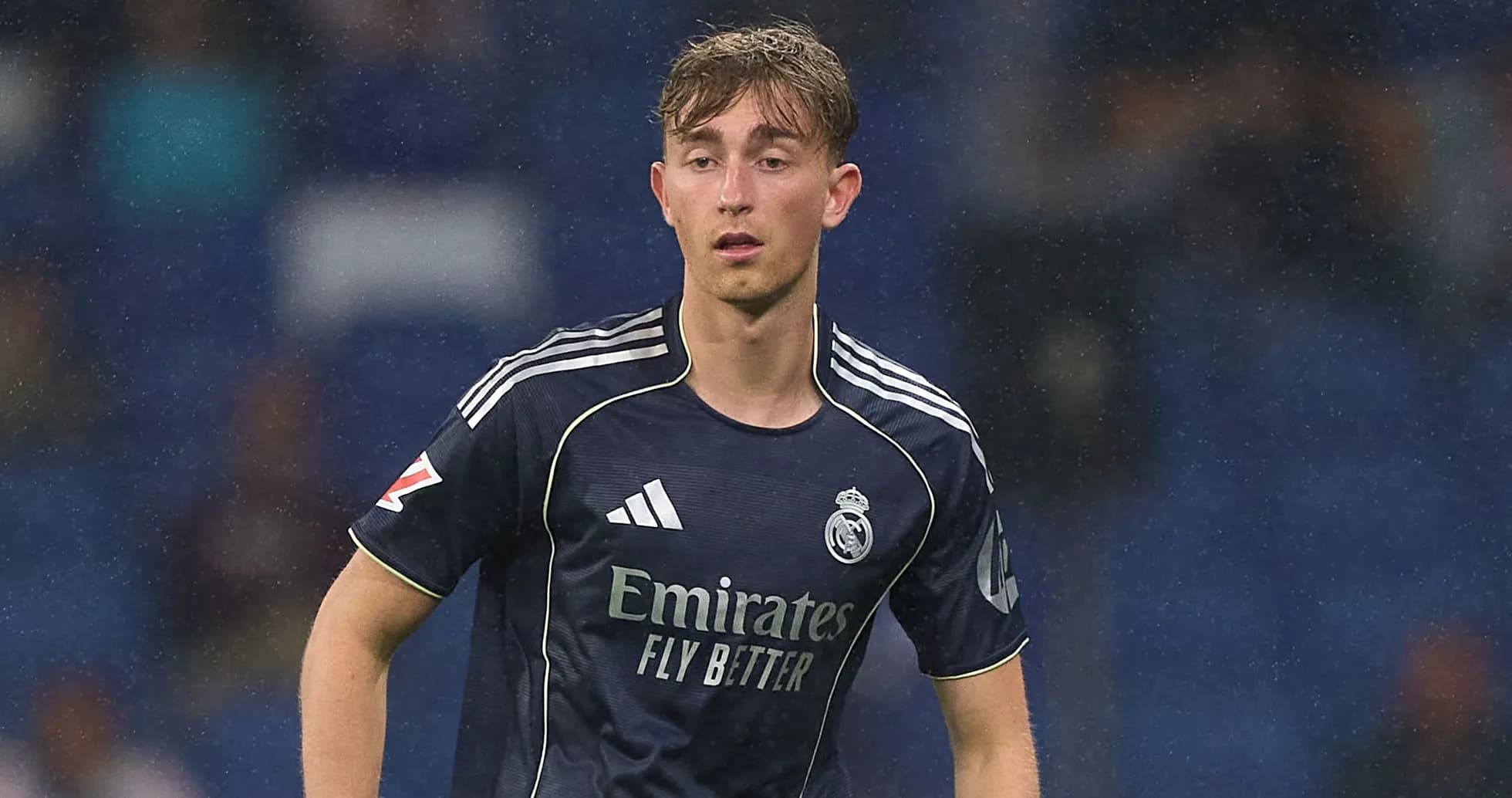 Jugador de Real Madrid en acción durante partido