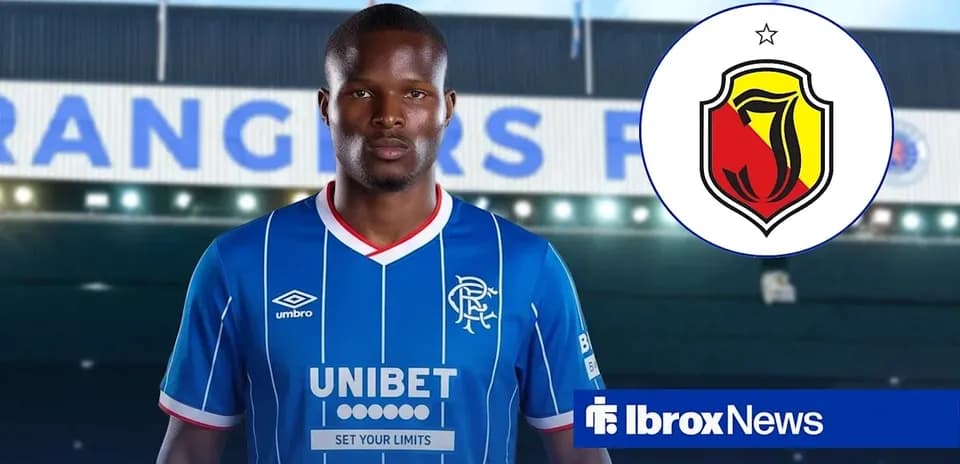 Jugador de Rangers con camiseta azul en el estadio