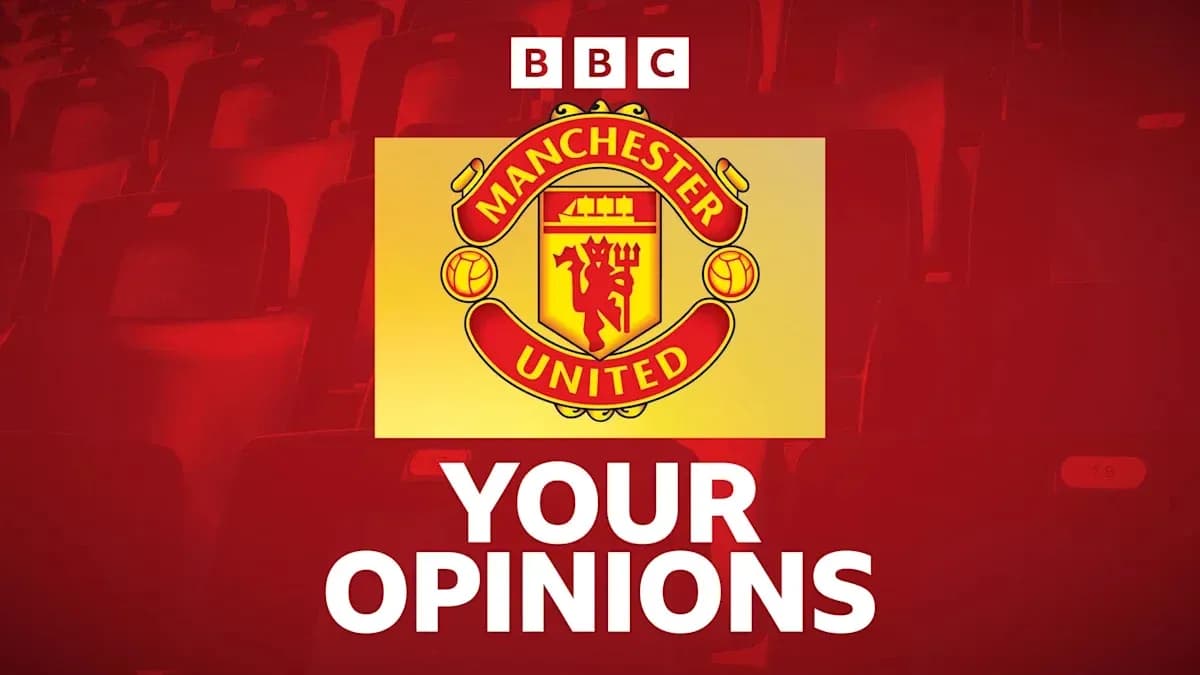 Logotipo de Manchester United sobre fondo rojo