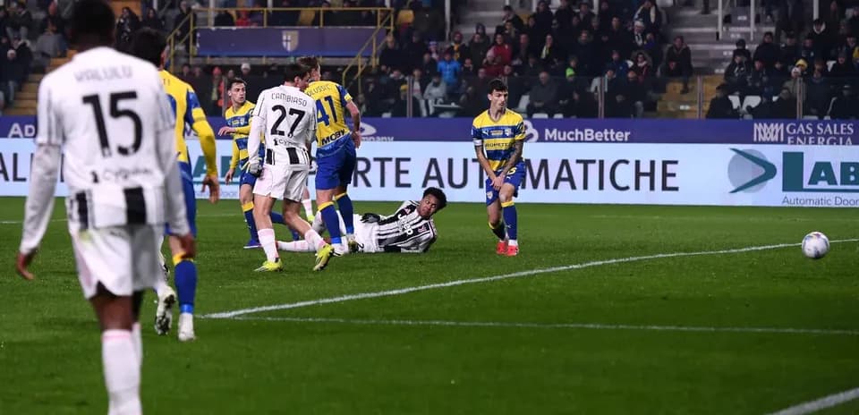 Jugadores de Juventus y Parma en acción