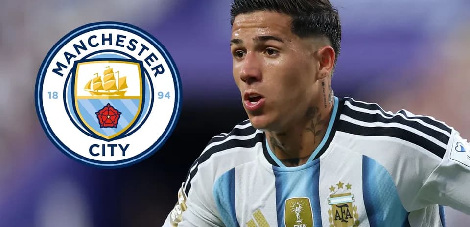 Jugador de Argentina con camiseta de Manchester City