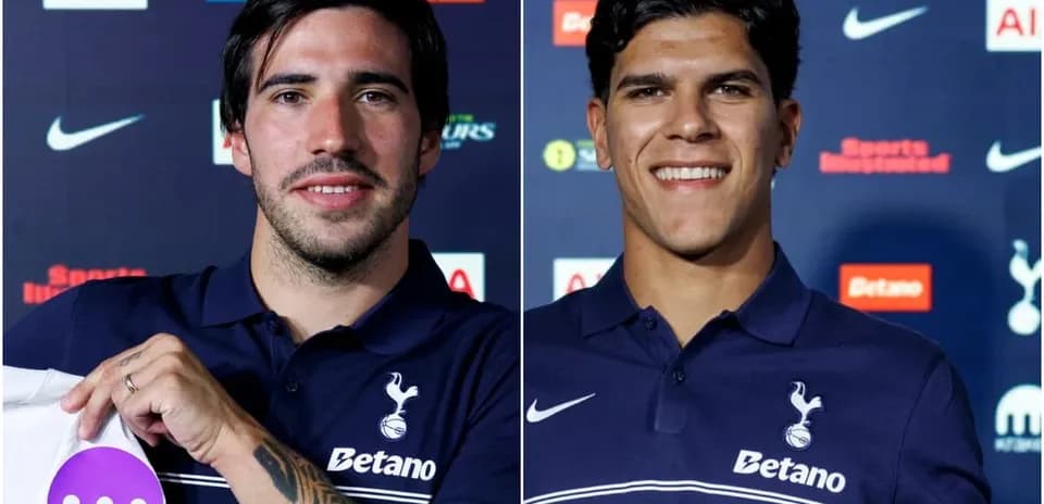 Dos jugadores de Tottenham en presentación oficial