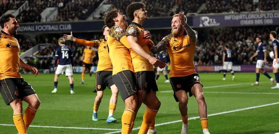 Jugadores del Wolverhampton celebrando un gol