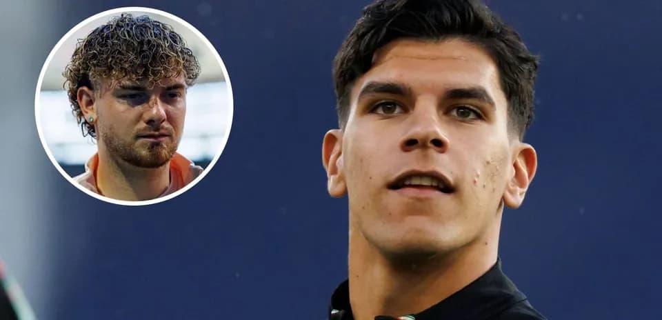 Dos jugadores en acción durante un entrenamiento