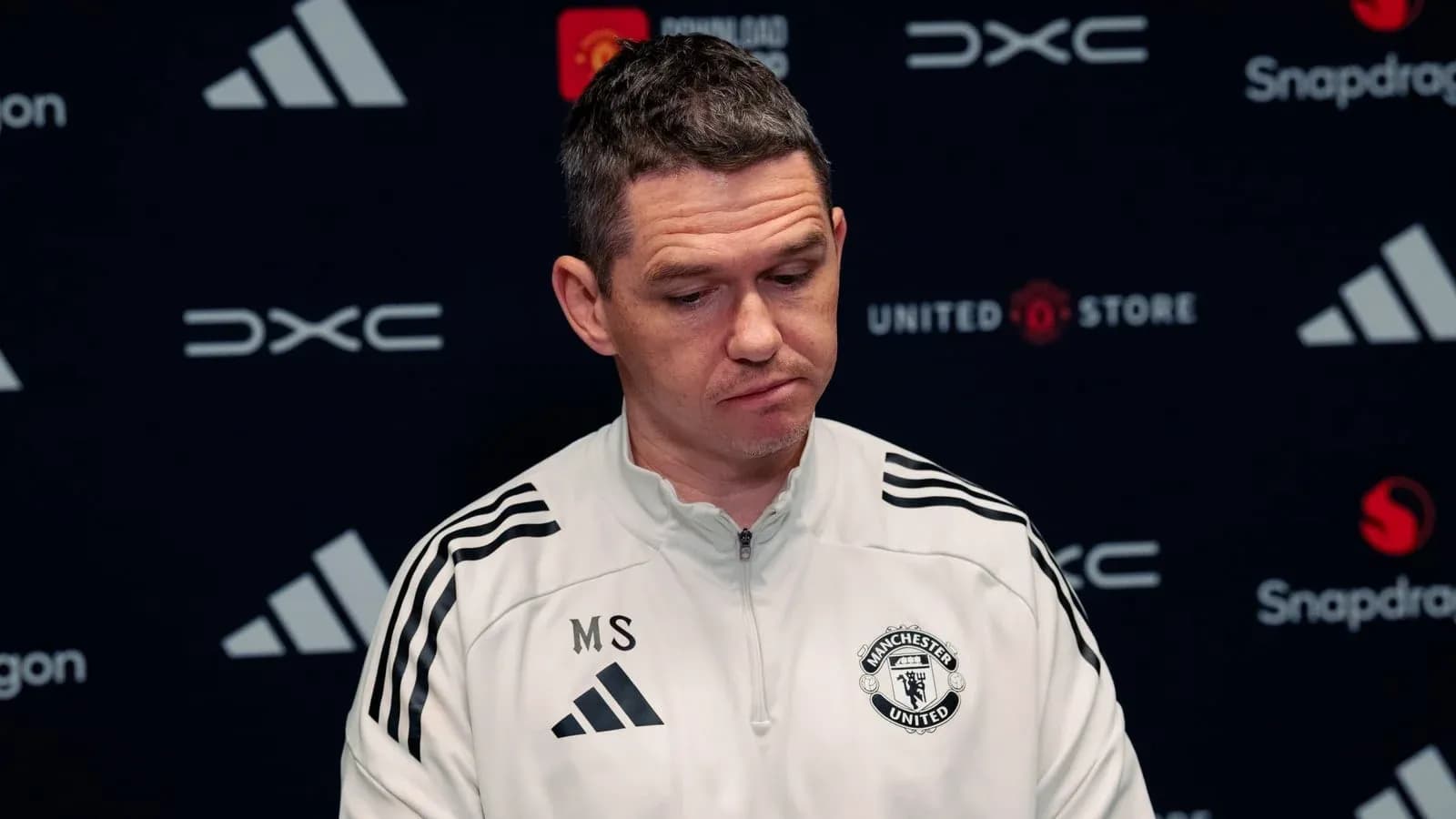 Entrenador de Manchester United en rueda de prensa