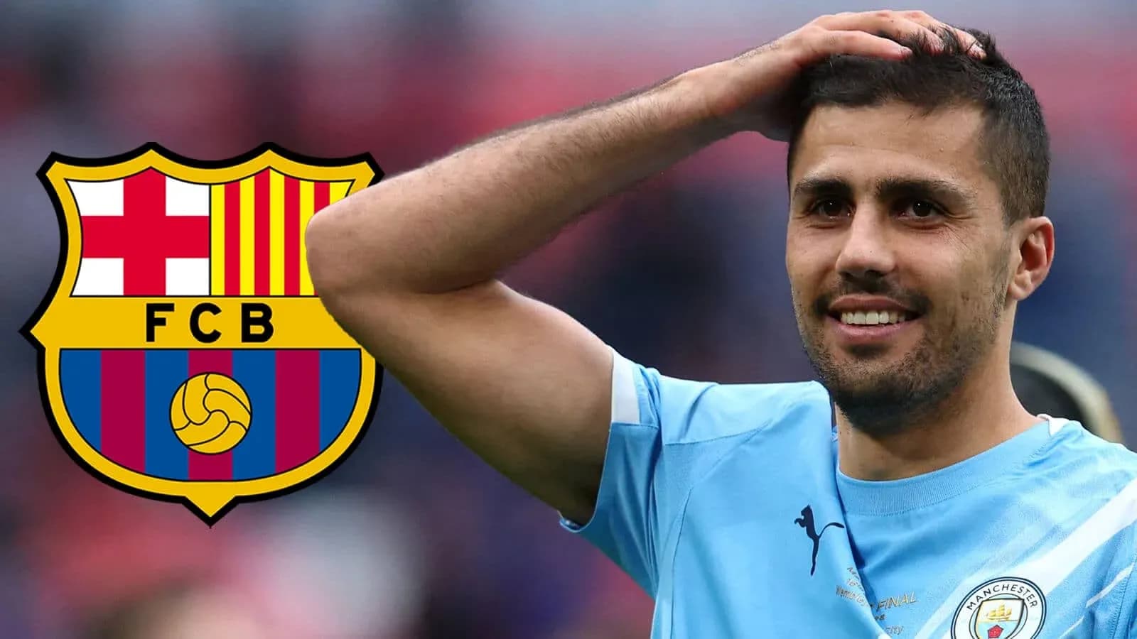Jugador sonriente con camiseta de Manchester City