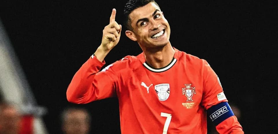 Jugador de Portugal celebrando durante el partido
