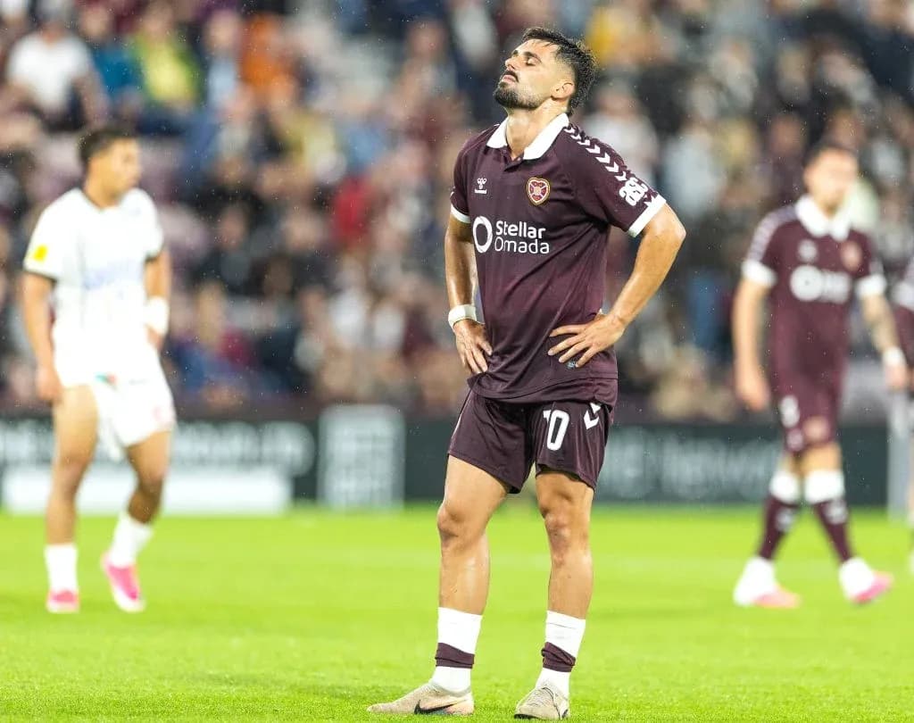 Jugador de Heart of Midlothian en el partido