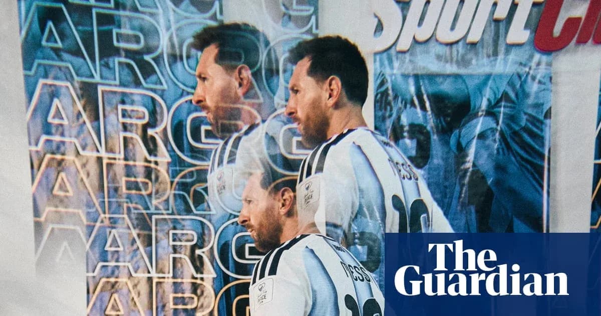 Jugador de fútbol argentino en camiseta de la selección