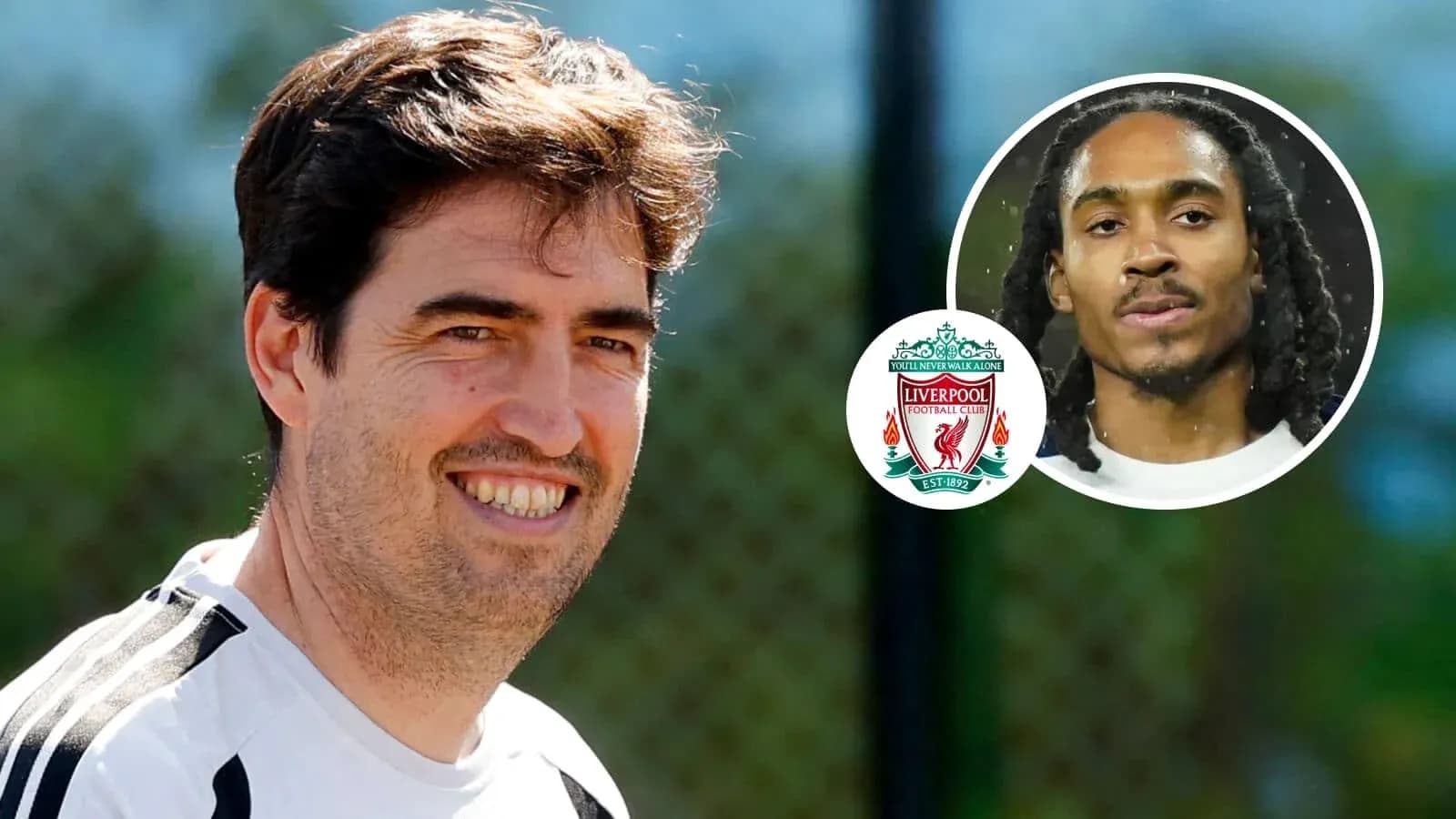 Entrenador sonriente en sesión de entrenamiento de Liverpool