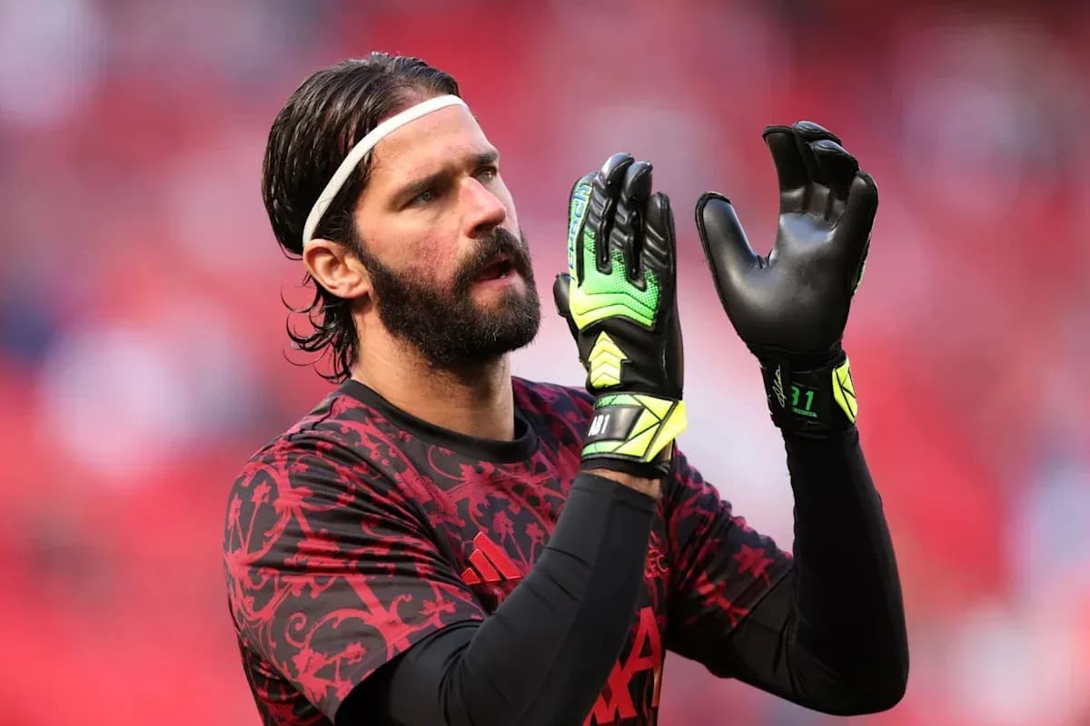Portero aplaudiendo antes del partido
