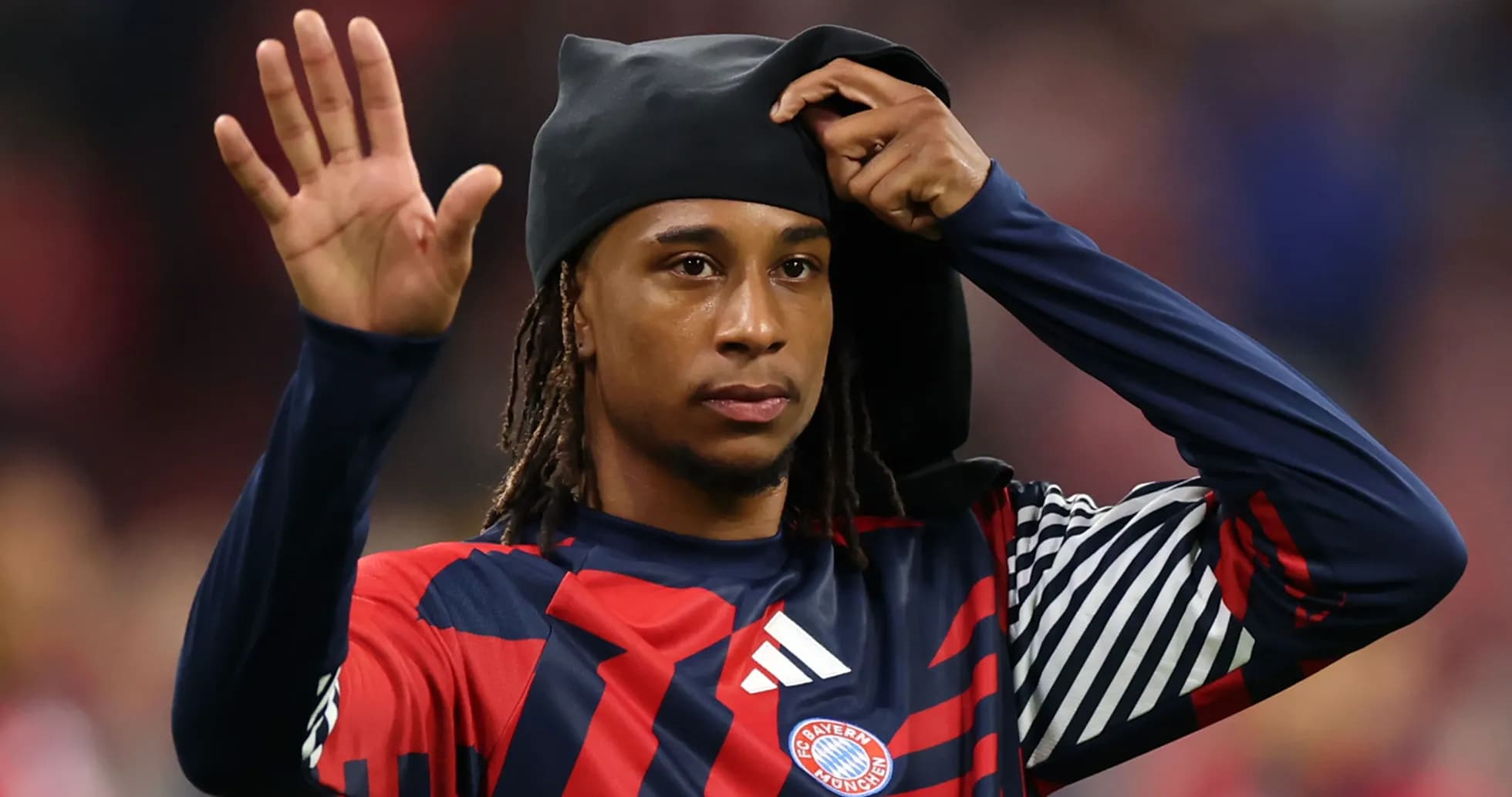 Jugador de Bayern Munich saludando al público