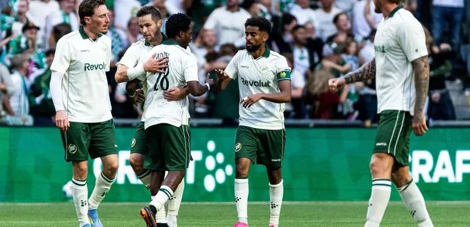 Jugadores de Hammarby celebrando un gol