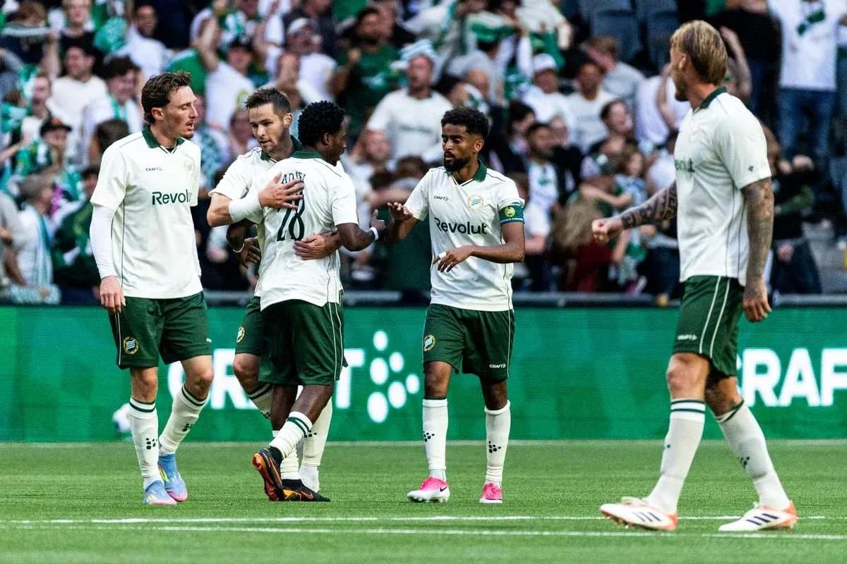 Jugadores de Hammarby celebrando un gol