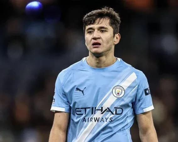 Jugador de Manchester City en acción durante partido