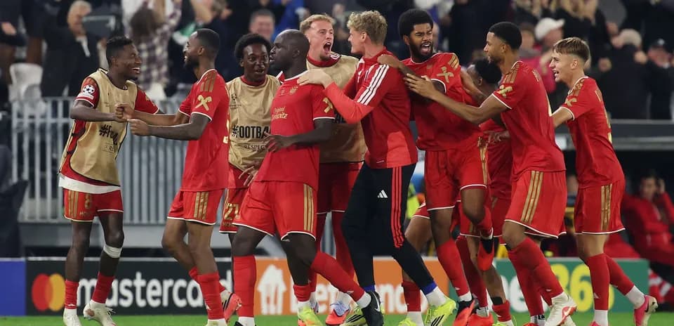 Jugadores de Lille celebrando un gol