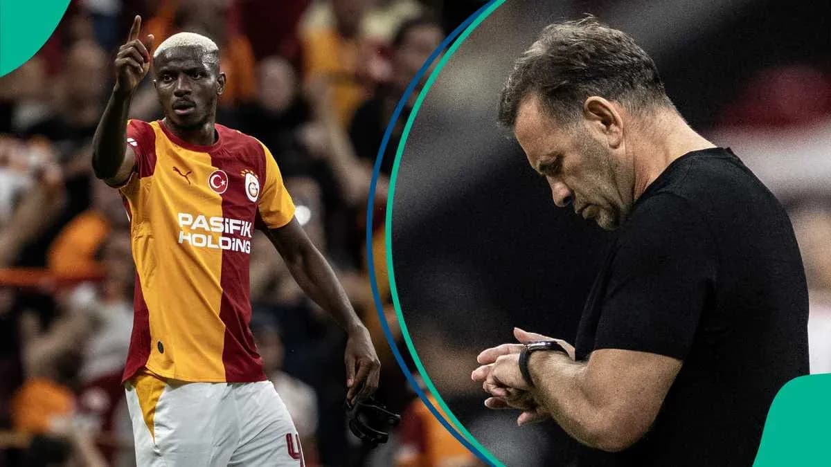 Jugador de Galatasaray señalando durante un partido