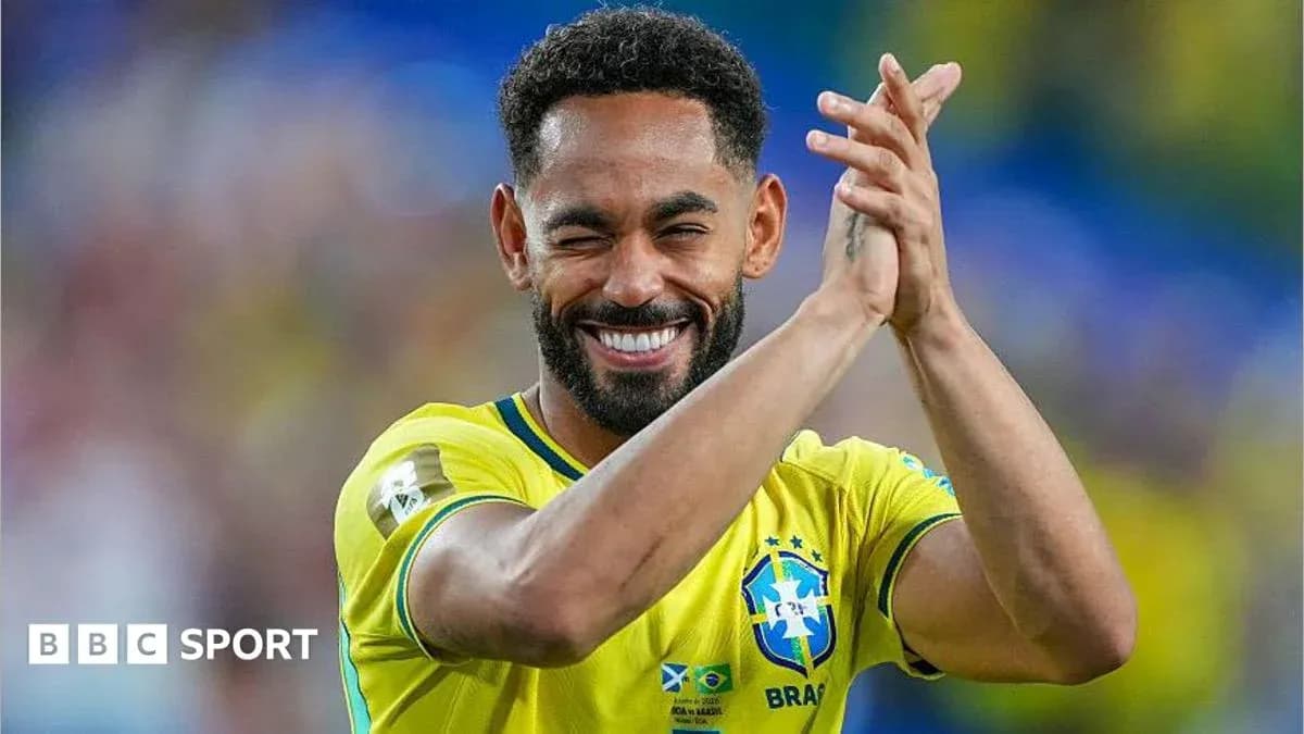 Jugador de Brasil aplaudiendo durante un partido Jugador de Brasil aplaudiendo durante un partido