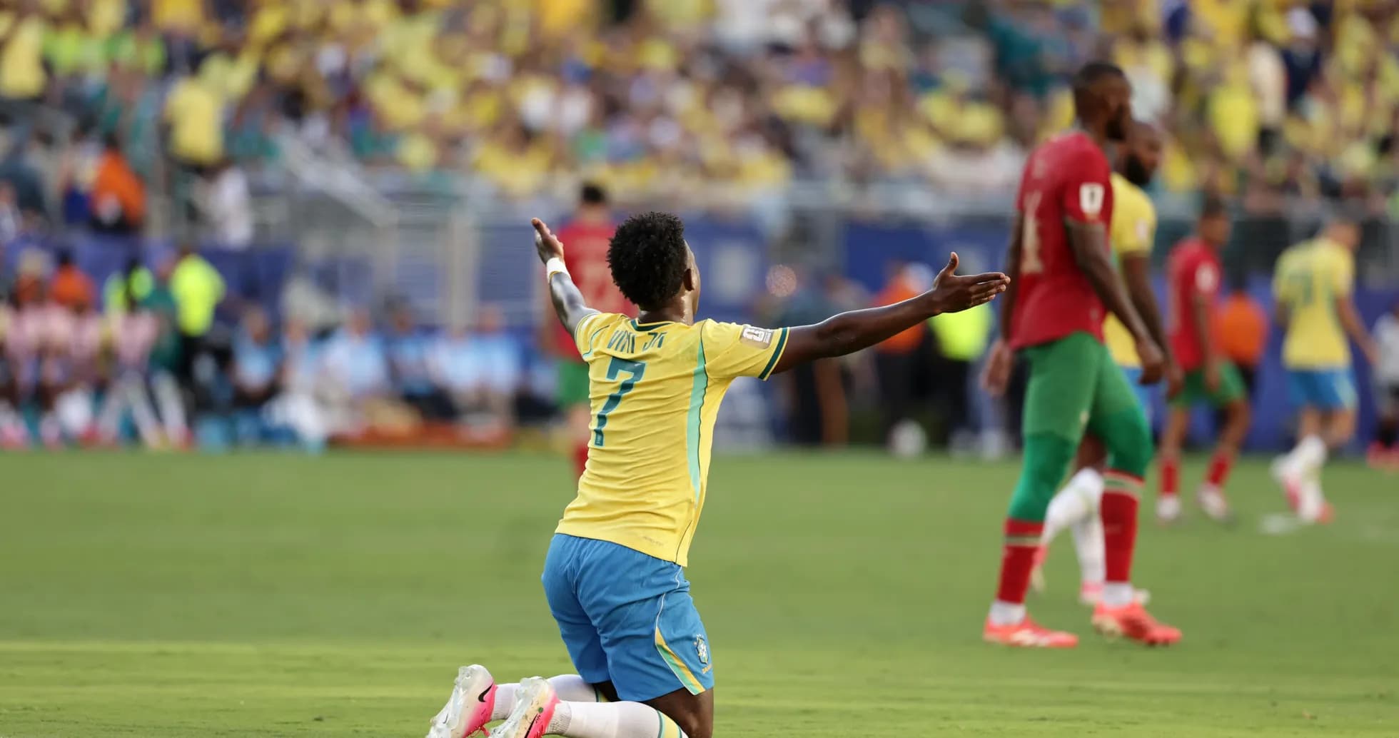 Jugador brasileño celebrando en el partido Jugador brasileño celebrando en el partido