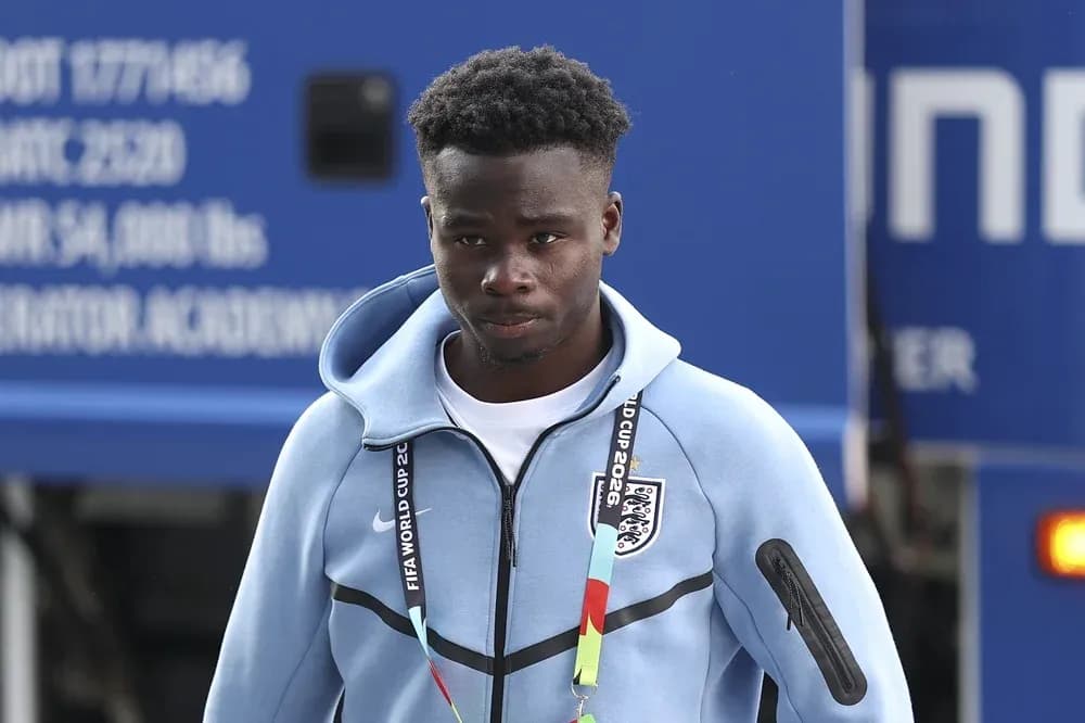 Jugador de Inglaterra llegando al evento deportivo Jugador de Inglaterra llegando al evento deportivo
