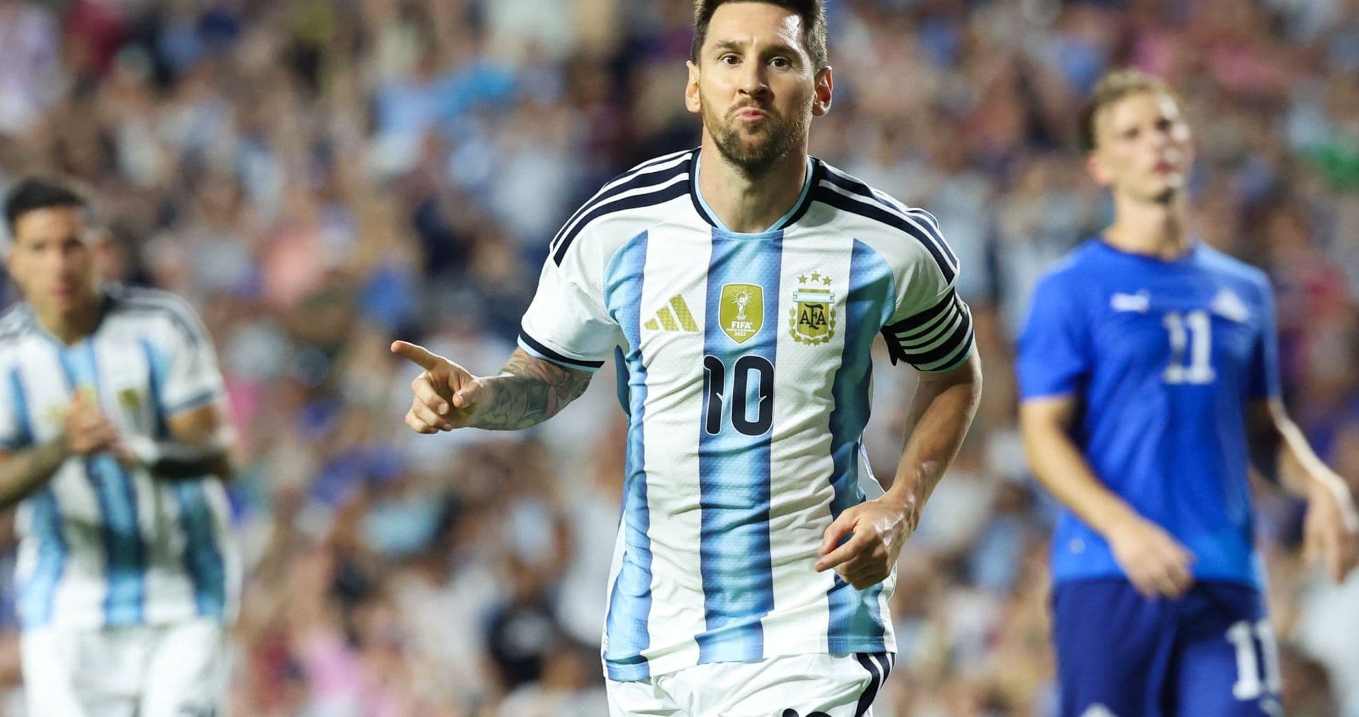 Lionel Messi celebrando un gol con Argentina Lionel Messi celebrando un gol con Argentina